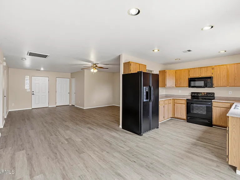 7131 E Thrush Ln — Photo 5