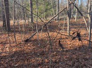 402 Acoma Dr, Crossville, TN 38572