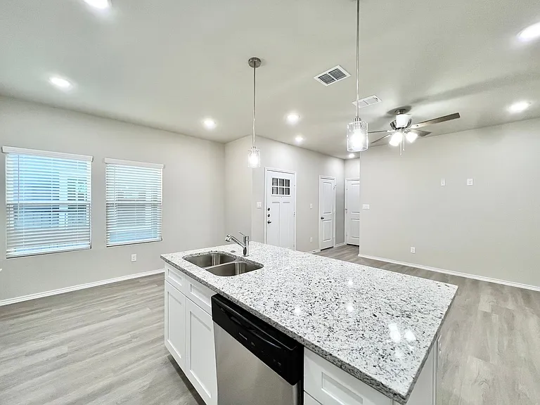 3501 E Renfro St #122 — Photo 9