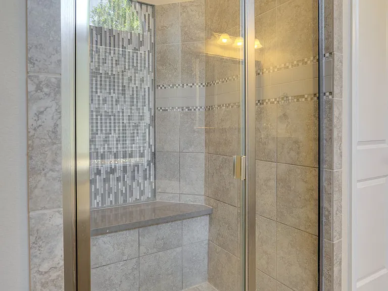 1604 Woodrose Ct — Photo 27