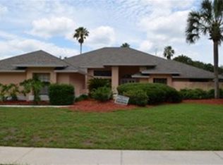 509 Running Horse Rd, Seffner, FL 33584