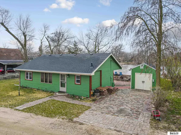 28301 W Center Rd #3, Waterloo, NE 68069