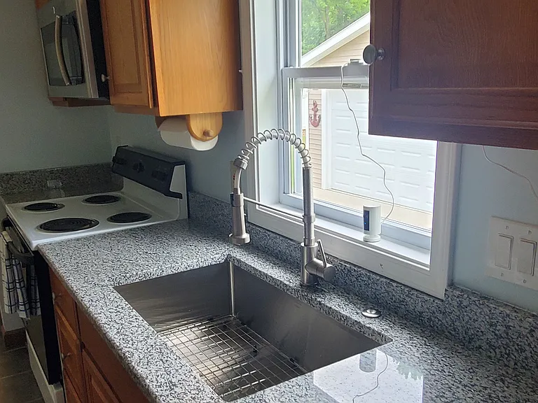 360 Briarwood Blvd — Photo 5