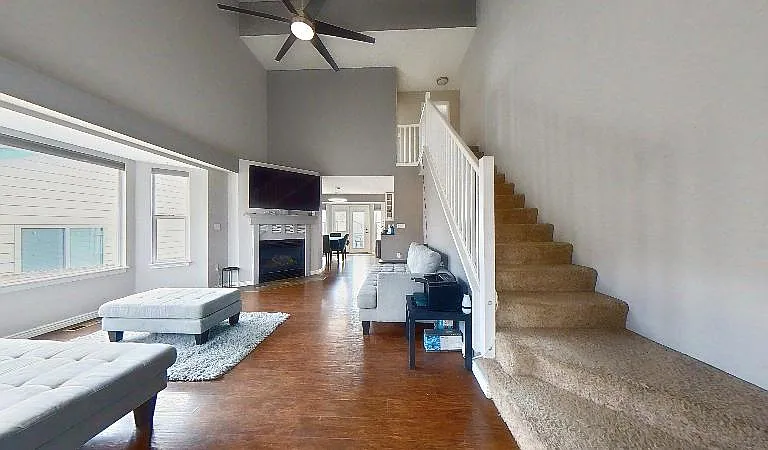 1904 Greenbriar Ct — Photo 5