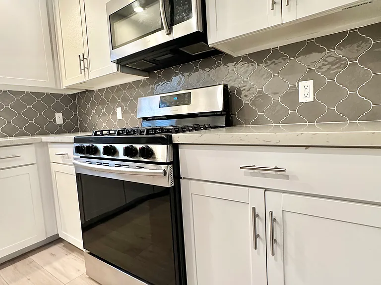 5250 Chesebro Rd — Photo 5