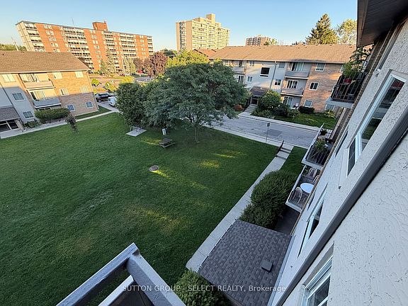 4th image of 675 Wonderland Rd S #12