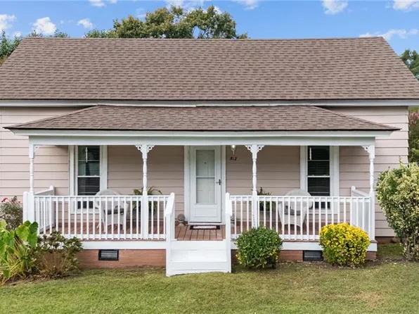 512 Concord St, Thomasville, NC 27360