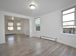 68 W 9th St FLOOR 1, Bayonne, NJ 07002