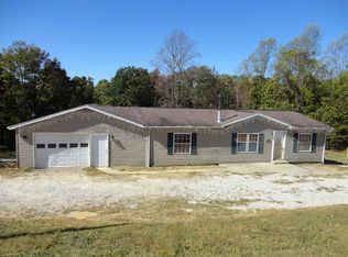 1901 Clark Smith Rd, Mitchell, IN 47446