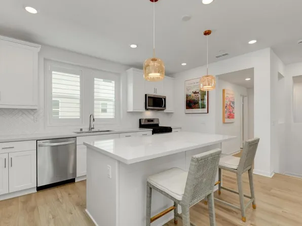14419 Segal Way, San Diego, CA 92126