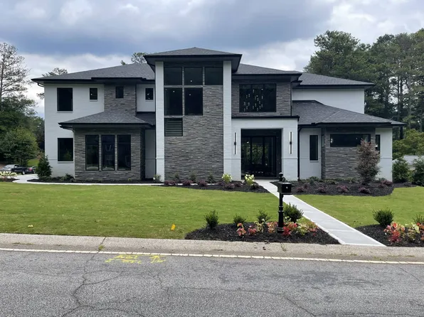 3467 Clubland Dr, Marietta, GA 30068
