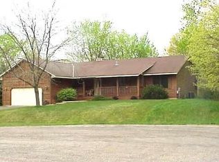 3945 89th St E, Inver Grove Heights, MN 55076