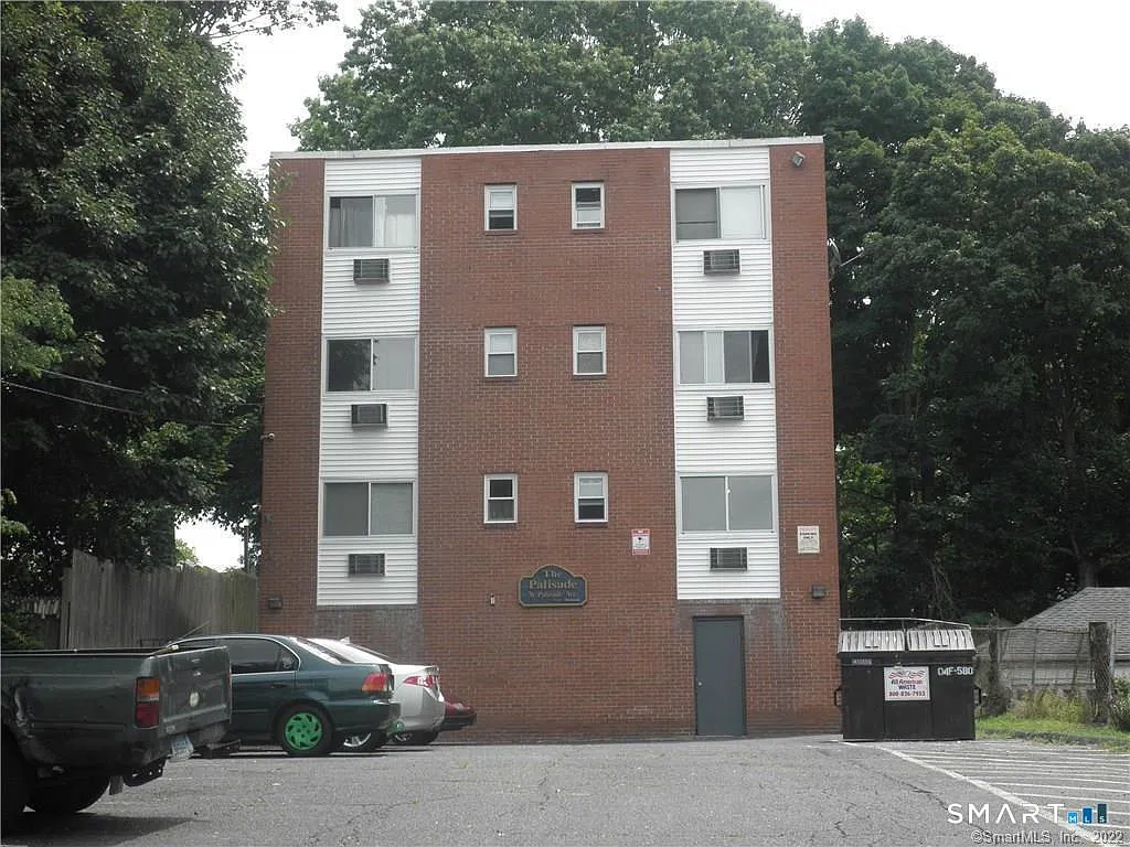 1 bed, 1.0 bath, 600 sqft, $1,395 — Photo 1