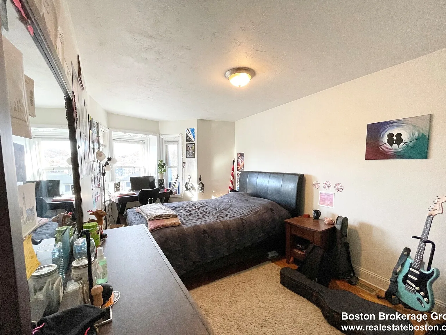 147 Marcella St — Photo 4