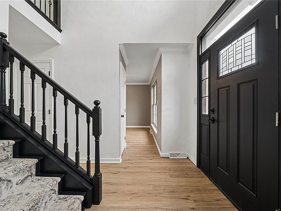 4th image of 458 Wendel Rd