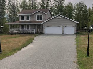 11862 E Alberhill Cir, Palmer, AK 99645