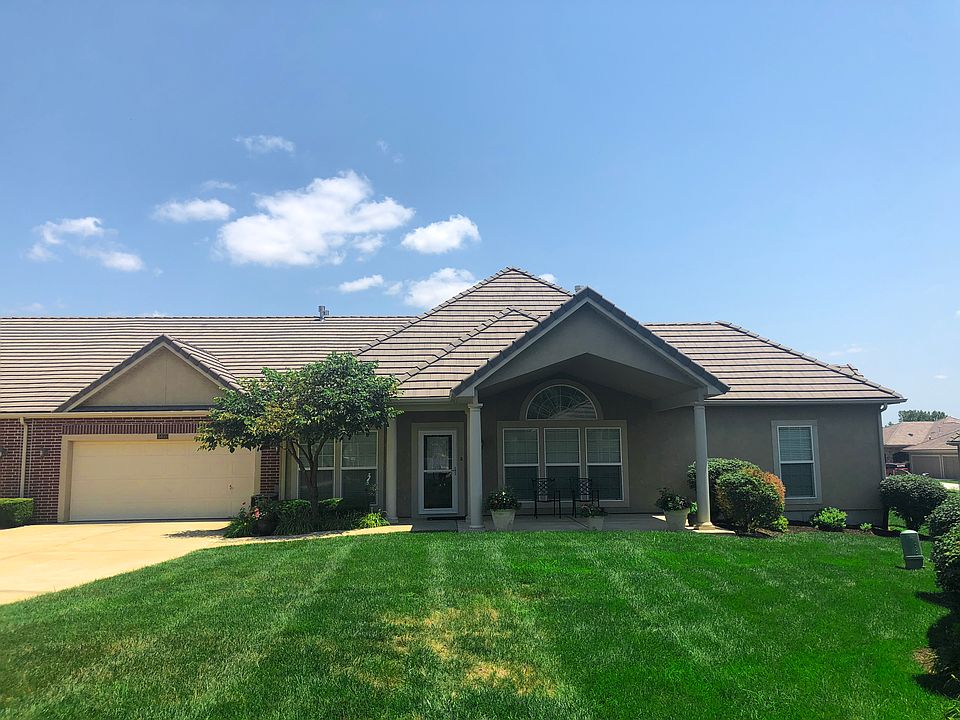 Senior Villa 2BR 2BATH 2Car 
