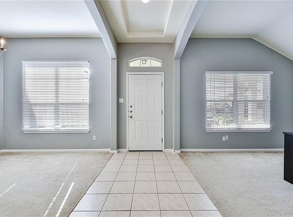 4th image of 1108 Samson Dr