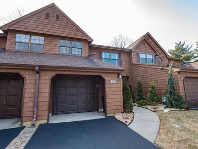 12 Sutton Place, Islip, NY, 11751
