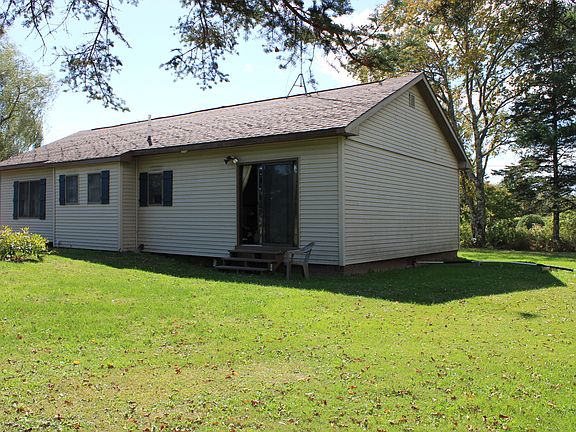 5th image of 22 Hartland Road