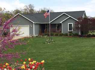9085 Saint Clair Rd, Laingsburg, MI 48848
