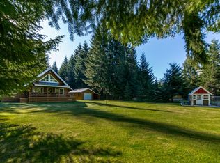 1141 Country Dr, Easton, WA 98925