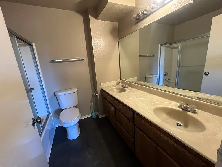 222 S Catalina Ave #9 — Photo 12