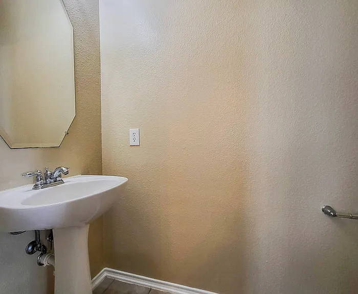2061 Fair Crest Trl — Photo 5