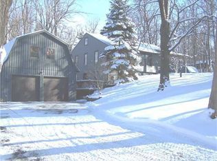 5888 Russell Rd, Williamson, NY 14589