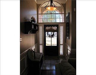 5th image of 709 Navajo Dr