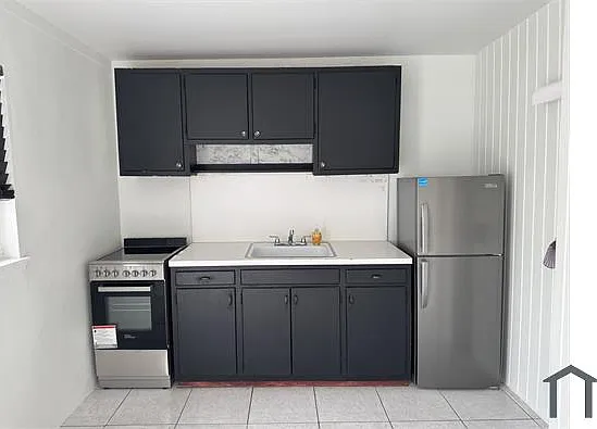 1 bed, 315 sqft, $1,600 — Photo 2