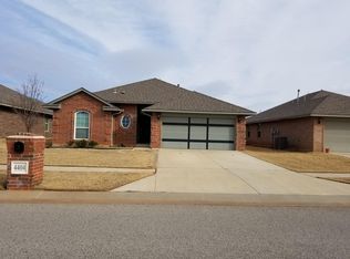 4404 Brooklyn Ave, Moore, OK 73160