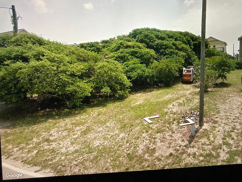 2nd image of 1112 S Topsail Dr