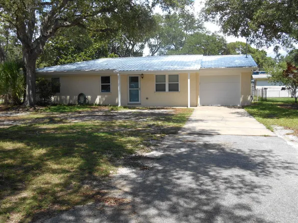 48 Berwick Cir, Shalimar, FL 32579