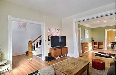3rd image of 1314 N Lipan St