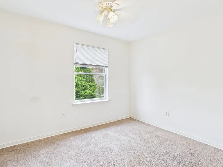 3510 E Richmond Rd #2 — Photo 9