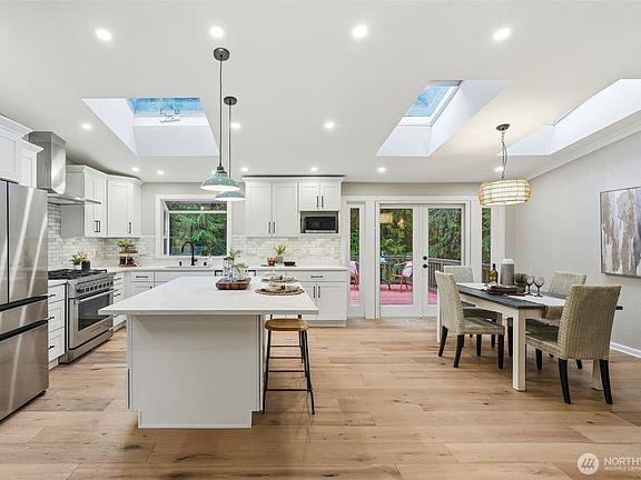 3rd image of 20630 NE 150th Street