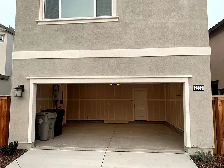 Spacious 2-car Garage