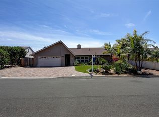 9923 Helix Mont Dr, La Mesa, CA 91941