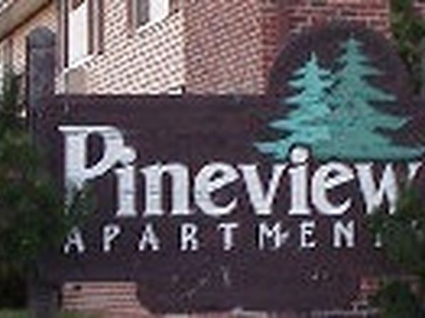 Pineview, N165W20012 Hickory Ln #JK-646, Jackson, WI 53037