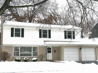 828 S Chestnut Ave, Arlington Heights, IL