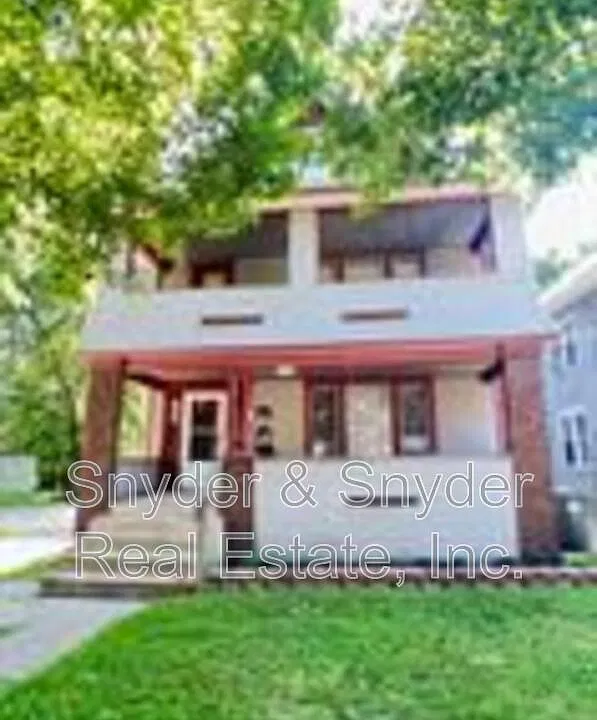 436 Crestwood Ave #2