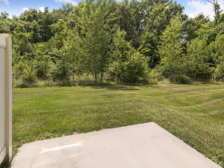 Bennington Park Townhomes — Photo 91