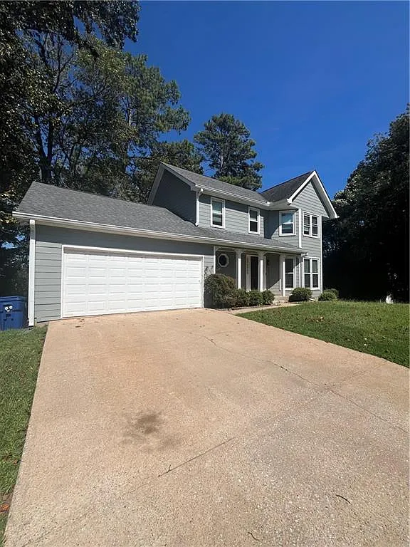3 bed, 2.5 bath, 1588 sqft, $2,300 — Photo 2