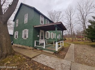 2 Spring St, Palatine Bridge, NY 13428