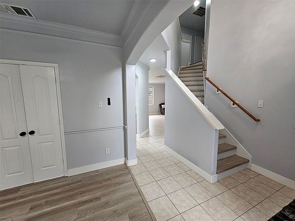 4th image of 17707 Forest Haven Trl