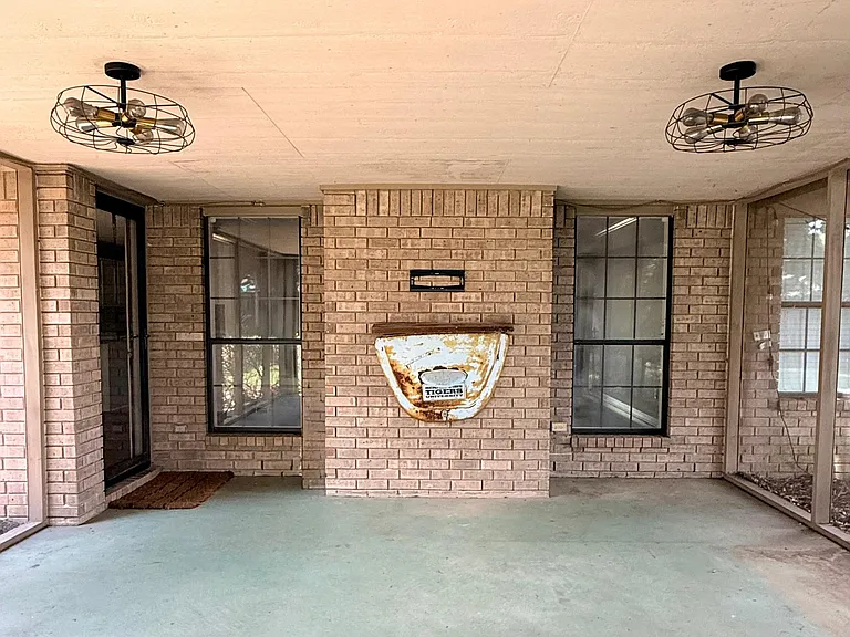 5008 Hare Crossing Cv — Photo 8