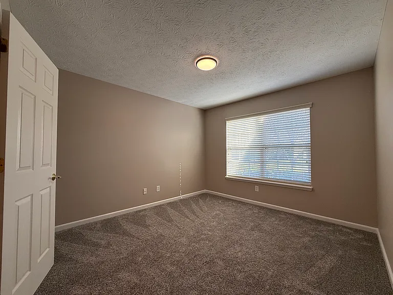 12148 Black Hills Dr — Photo 18