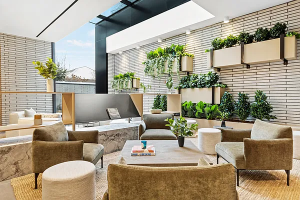 Rented by Nest Seekers International | media 22