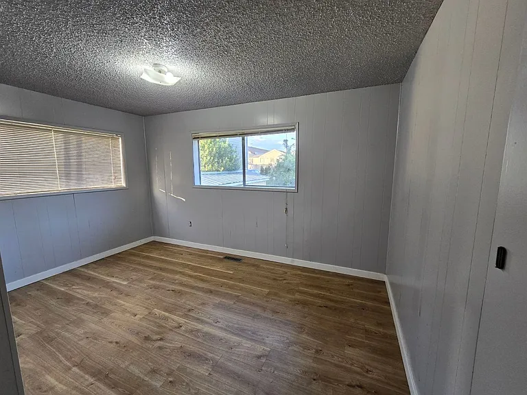 2814 Callahan Dr — Photo 12